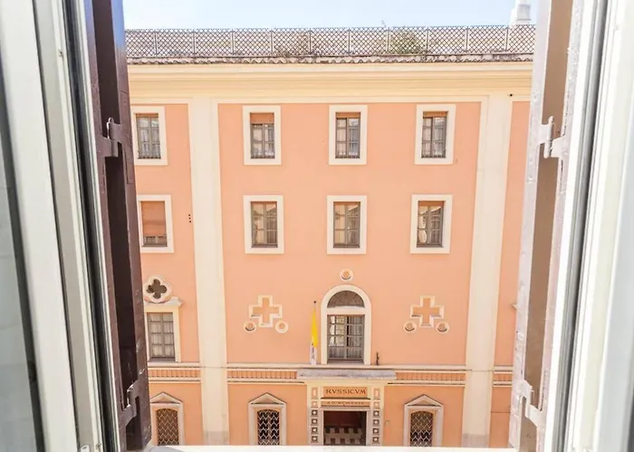 Large In Center, Termini Area Appartement